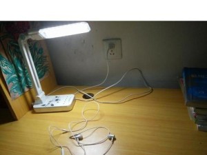 一加E1001的全面评测（探索一加E1001的功能、性能和用户体验）