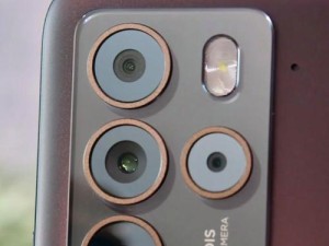 HTC826手机的性能与特点（一款高性价比的智能手机）