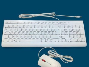 电脑无法识别USB键盘的解决方法（解决电脑无法识别USB键盘问题的有效措施和技巧）