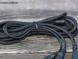 探索索尼Silver耳机的声音奇迹（揭秘索尼Silver耳机的音质魅力）