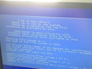 电脑蓝屏后重启，如何解决？（应对电脑蓝屏的有效方法）