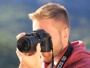 佳能70D（了解佳能70D的TV挡功能及其应用领域）